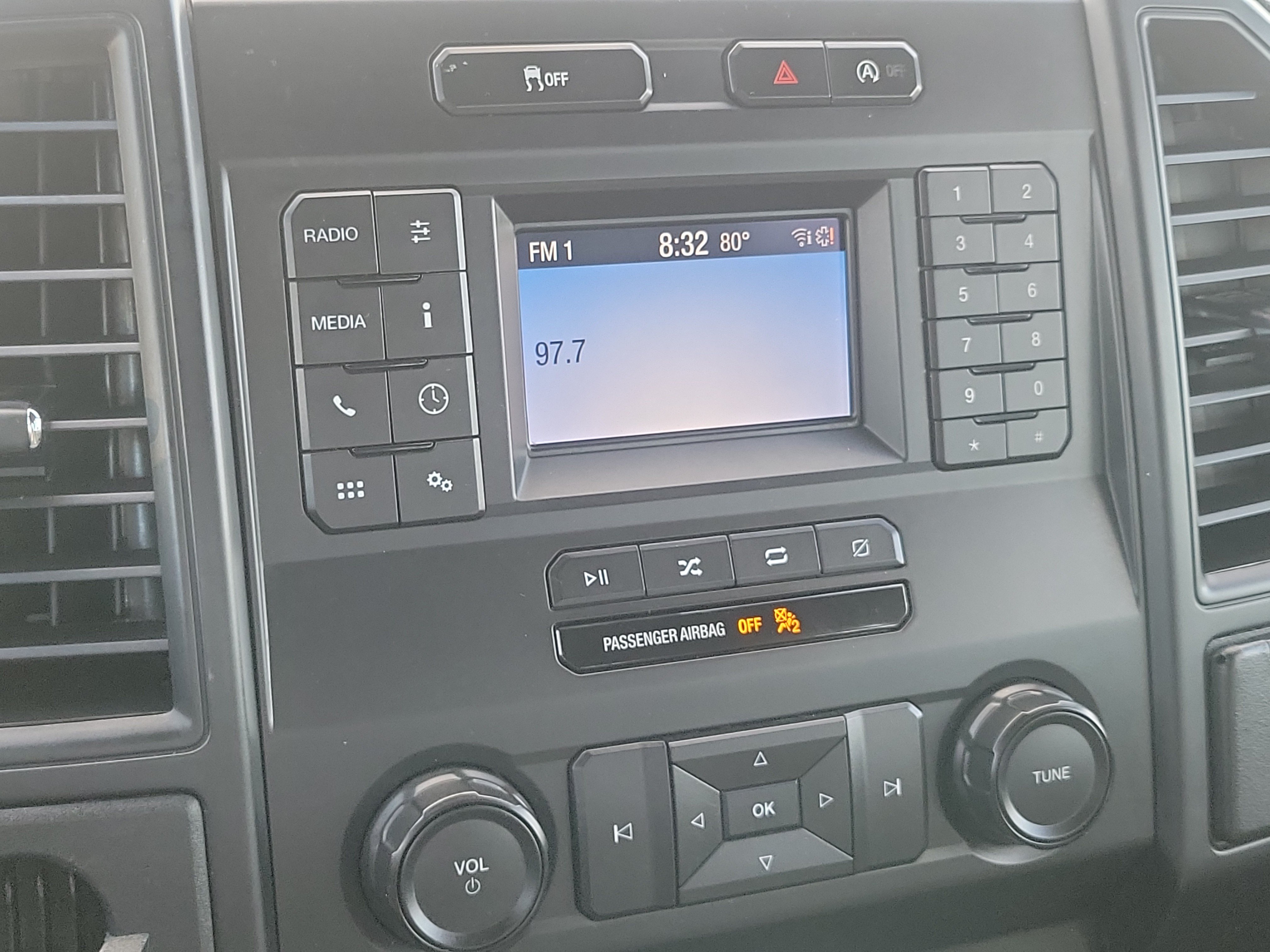 Used 2019 Ford F150 XL w/ Equipment Group 101A Mid RWD image 28