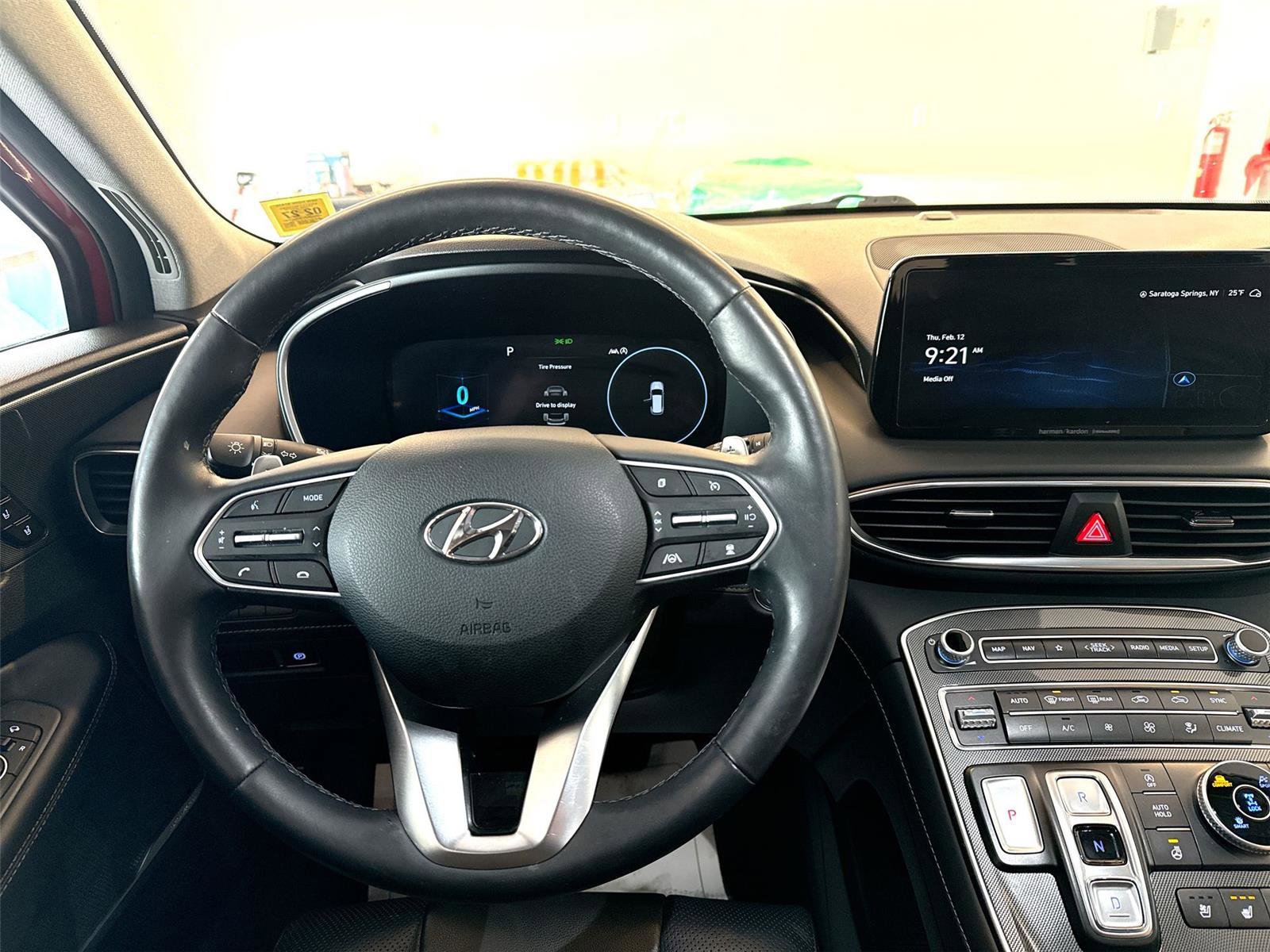 Used 2023 Hyundai Santa Fe Limited w/ Cargo Package image 11