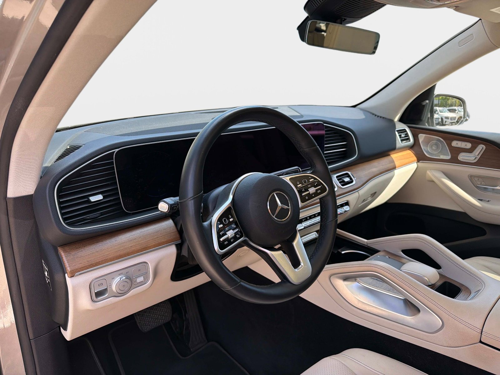 Used 2023 Mercedes-Benz GLE 350 image 17