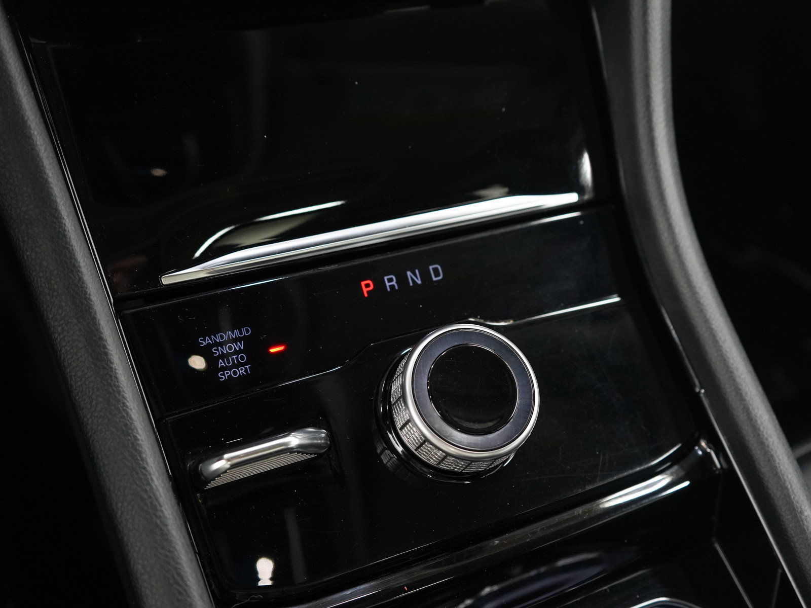 Used 2023 Jeep Grand Cherokee L Limited w/ Luxury Tech Group II image 25