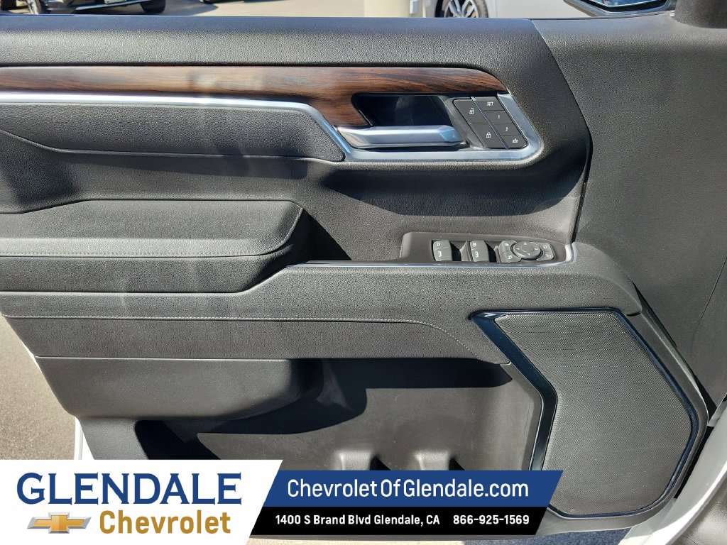 Used 2025 GMC Sierra 1500 SLT RWD image 29