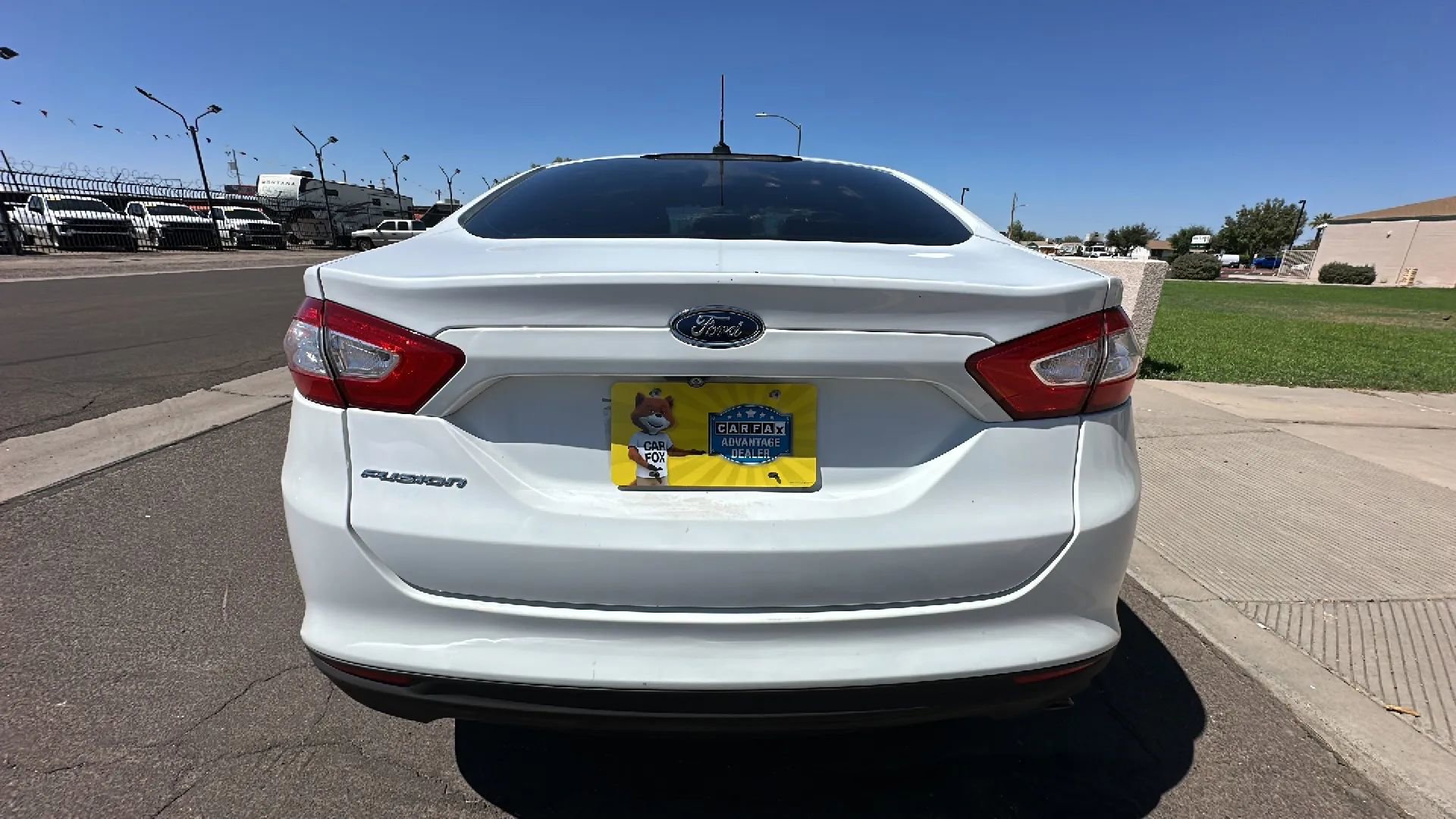 Used 2016 Ford Fusion S FWD image 3