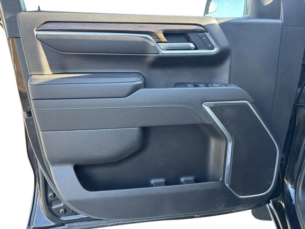 Used 2022 Chevrolet Silverado 1500 RST image 19