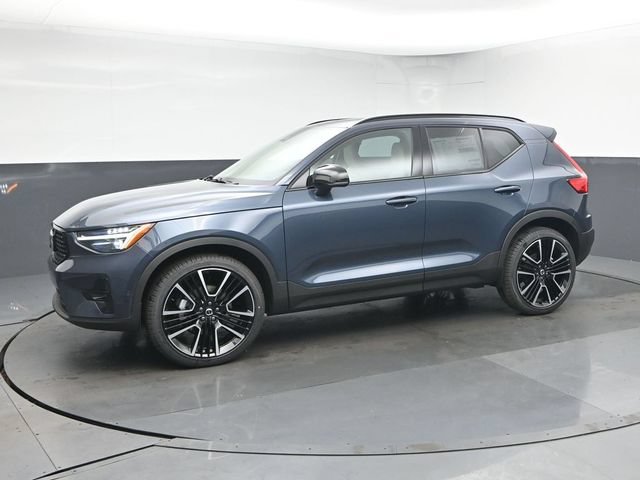 New 2026 Volvo XC40 B5 Ultra w/ Protection Package Premier AWD/4WD image 4