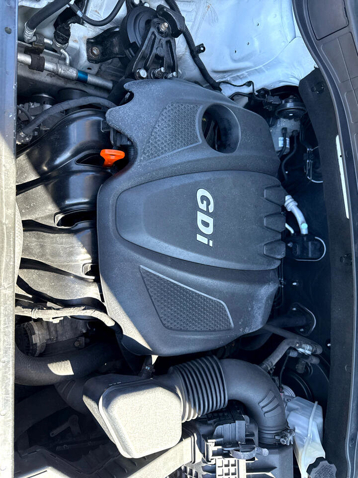 Used 2013 Hyundai Santa Fe Sport image 21