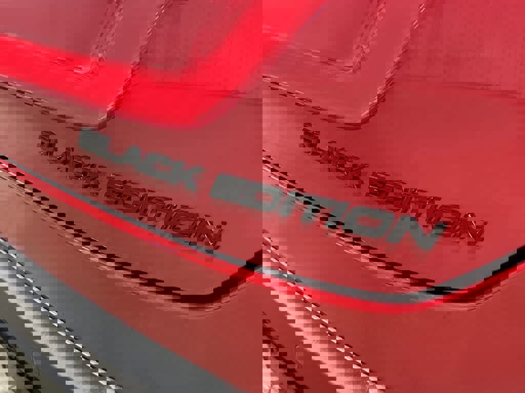 New 2026 Honda Pilot Black Edition image 7