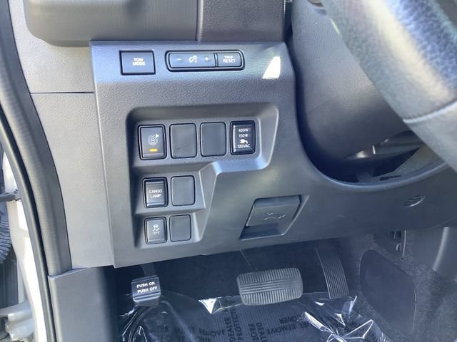 Used 2023 Nissan Frontier Pro-X w/ Pro Convenience Package RWD image 15