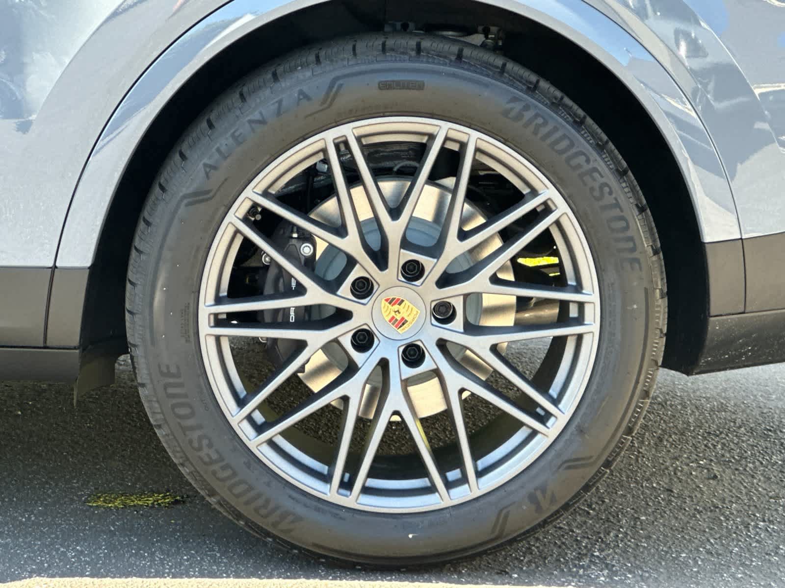 New 2026 Porsche Cayenne AWD/4WD image 32