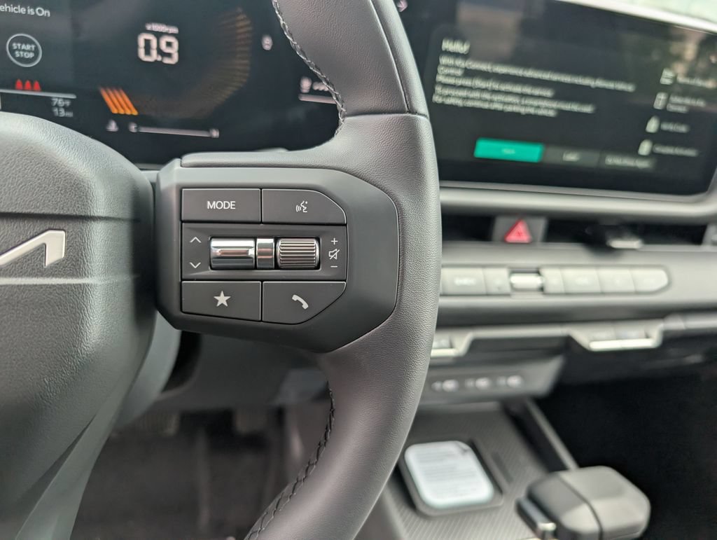 New 2027 Kia Seltos X-Line SX AWD/4WD image 17