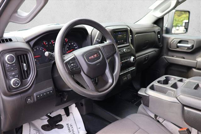 Used 2022 GMC Sierra 2500 Pro w/ Convenience Package AWD/4WD image 10