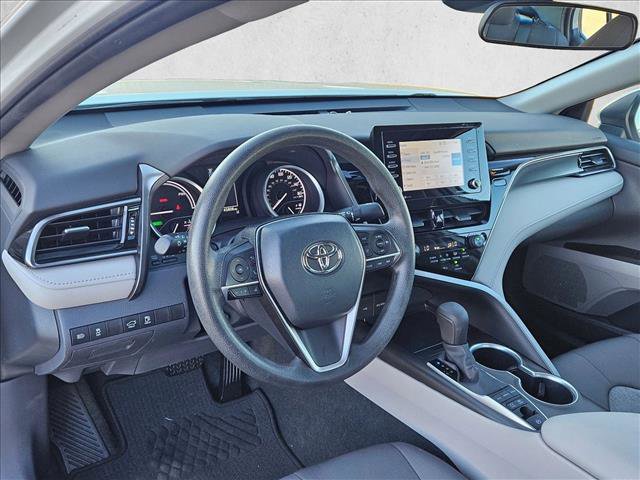 Used 2023 Toyota Camry LE image 10