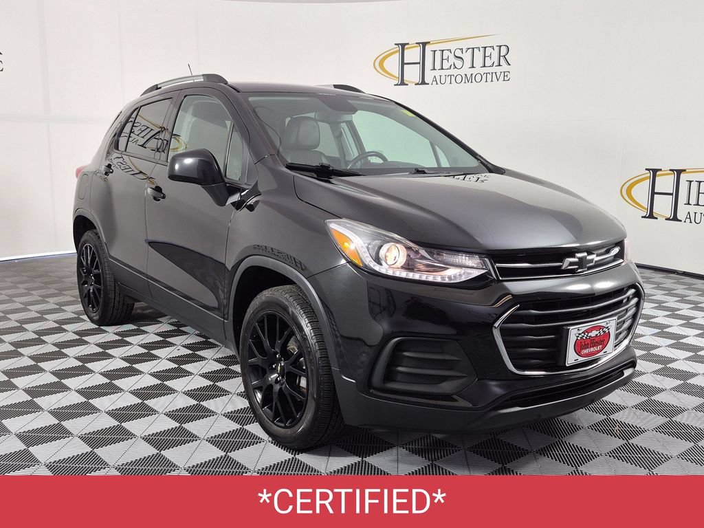 Certified 2022 Chevrolet Trax LT w/ Midnight Edition AWD/4WD image 2