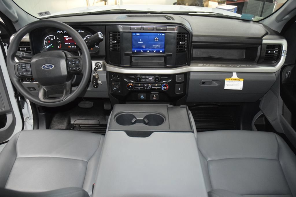 Used 2024 Ford F450 XL AWD/4WD image 19