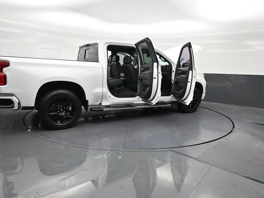 Used 2022 Chevrolet Silverado 1500 High Country w/ High Country Premium Package AWD/4WD image 32