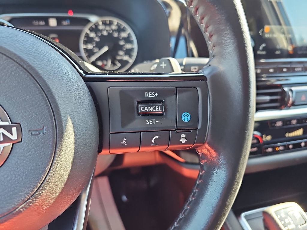 Used 2023 Nissan Pathfinder SL w/ SL Premium Package image 23