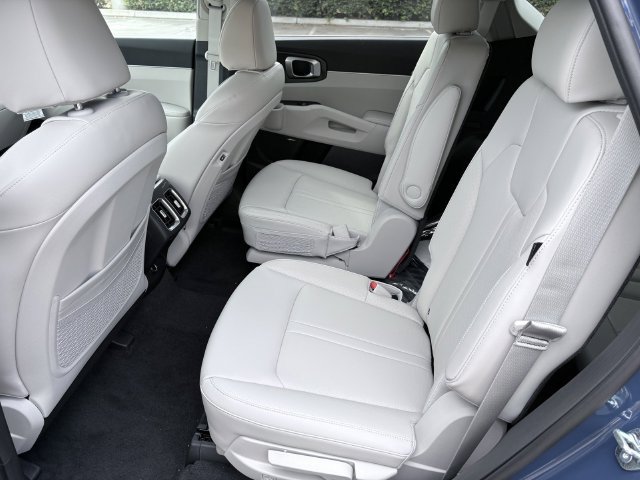 New 2026 Kia Sorento EX FWD image 6