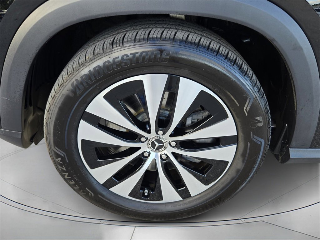 Used 2025 Mercedes-Benz GLE 450e 4MATIC image 9