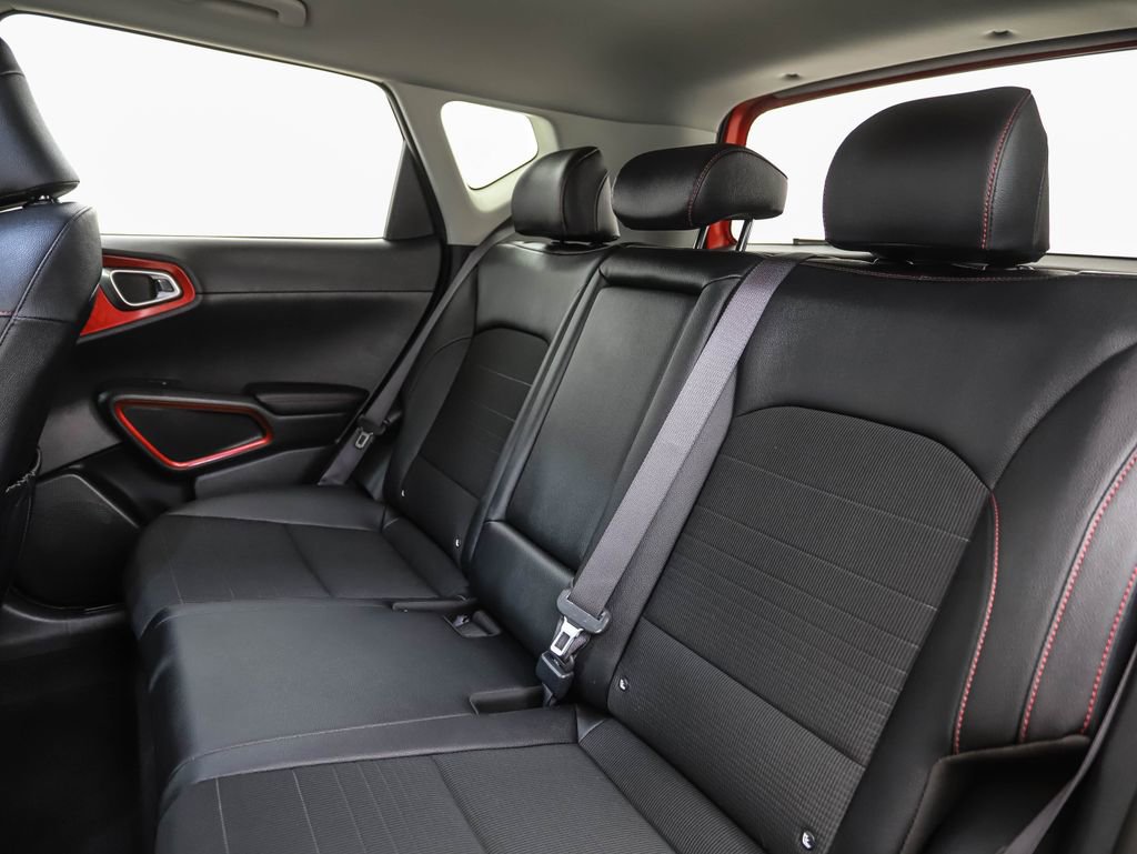 Used 2022 Kia Soul Turbo image 22