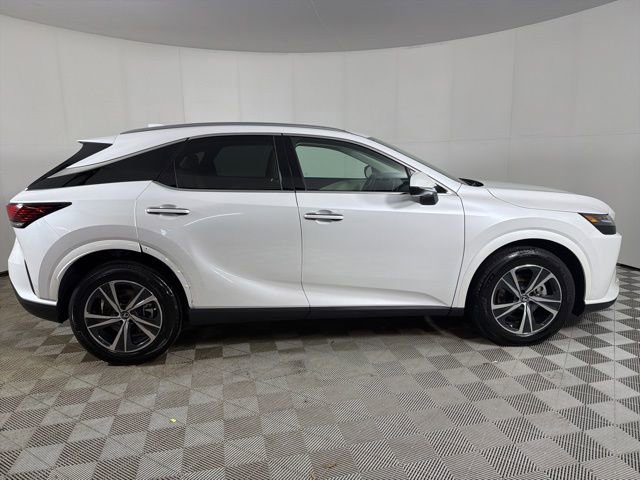 Used 2024 Lexus RX 350 Premium w/ Cold Area Package AWD/4WD image 4