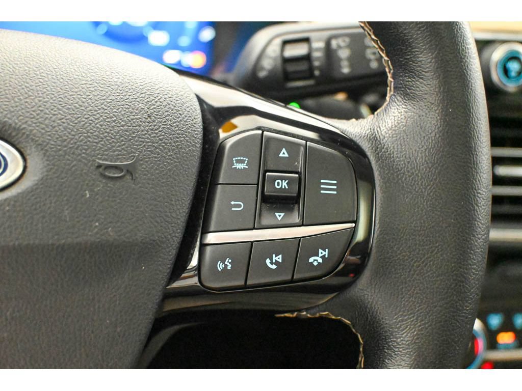 Used 2021 Ford Escape Titanium w/ Titanium Elite Package AWD/4WD image 40