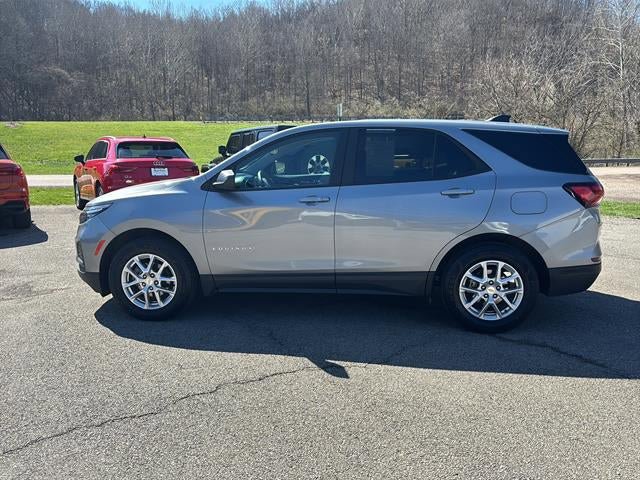 Used 2023 Chevrolet Equinox LS w/ LS Convenience Package AWD/4WD image 8