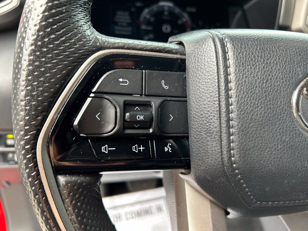 Used 2024 Toyota Tundra Limited AWD/4WD image 24