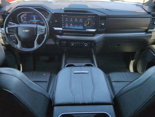 Used 2024 Chevrolet Silverado 2500 High Country w/ Z71 Off-Road Package image 10