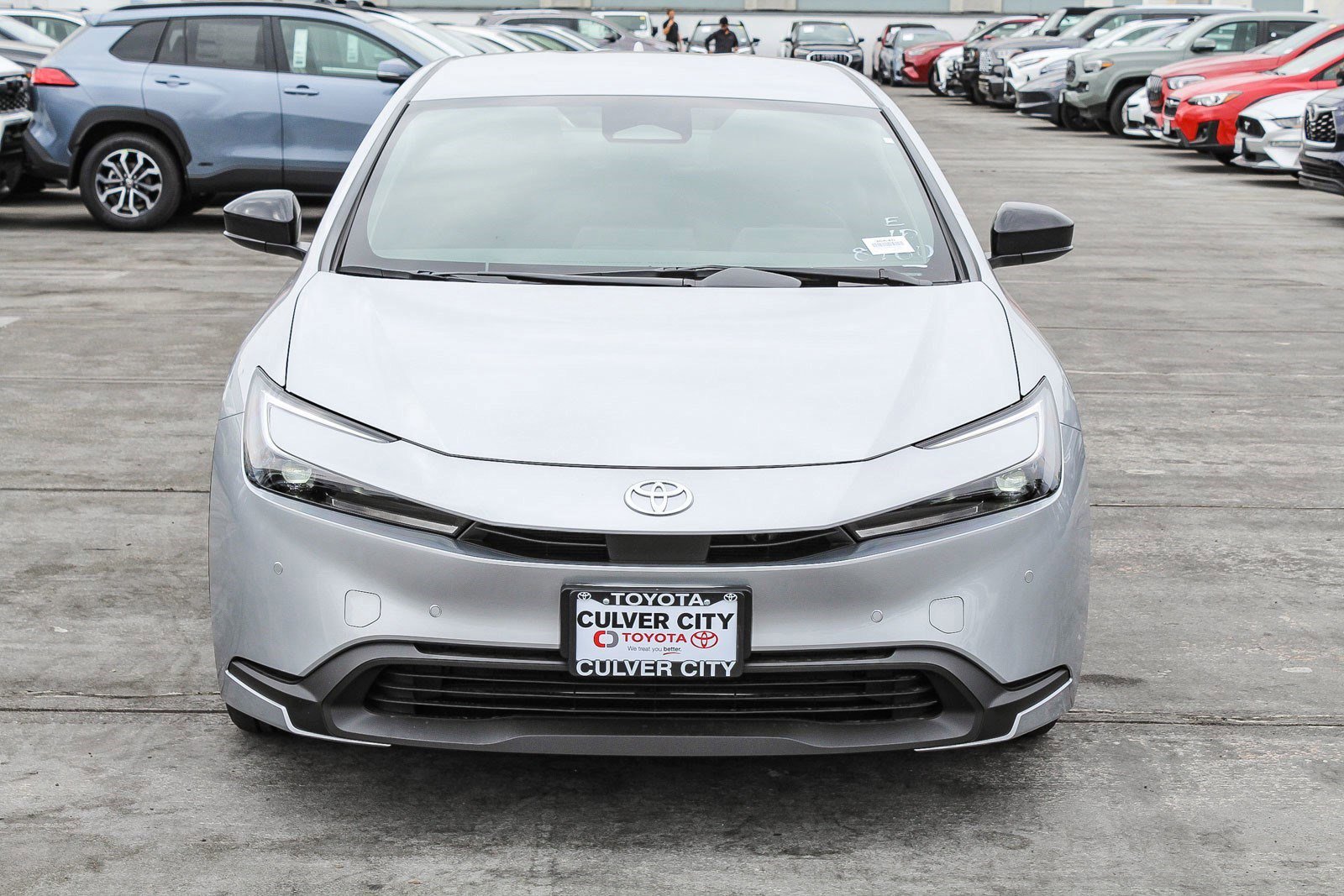 New 2025 Toyota Prius LE image 2