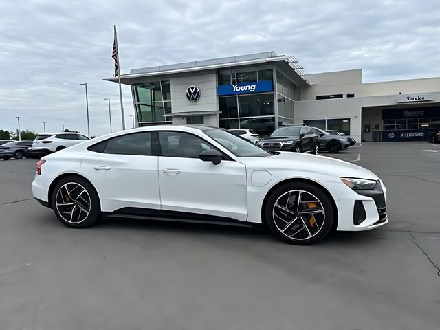 Used 2023 Audi RS e-tron GT w/ Carbon Performance Package AWD/4WD image 2