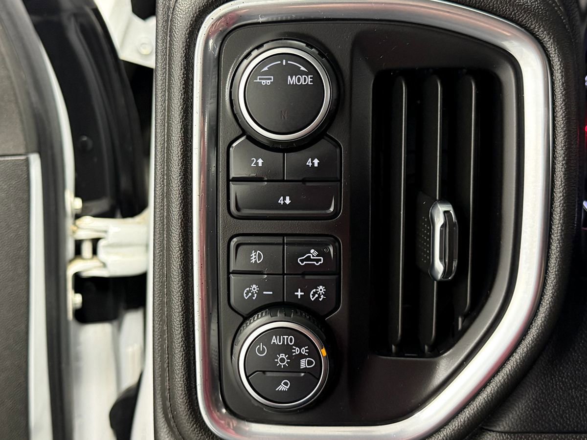 Used 2022 Chevrolet Silverado 2500 LT w/ Convenience Package AWD/4WD image 20