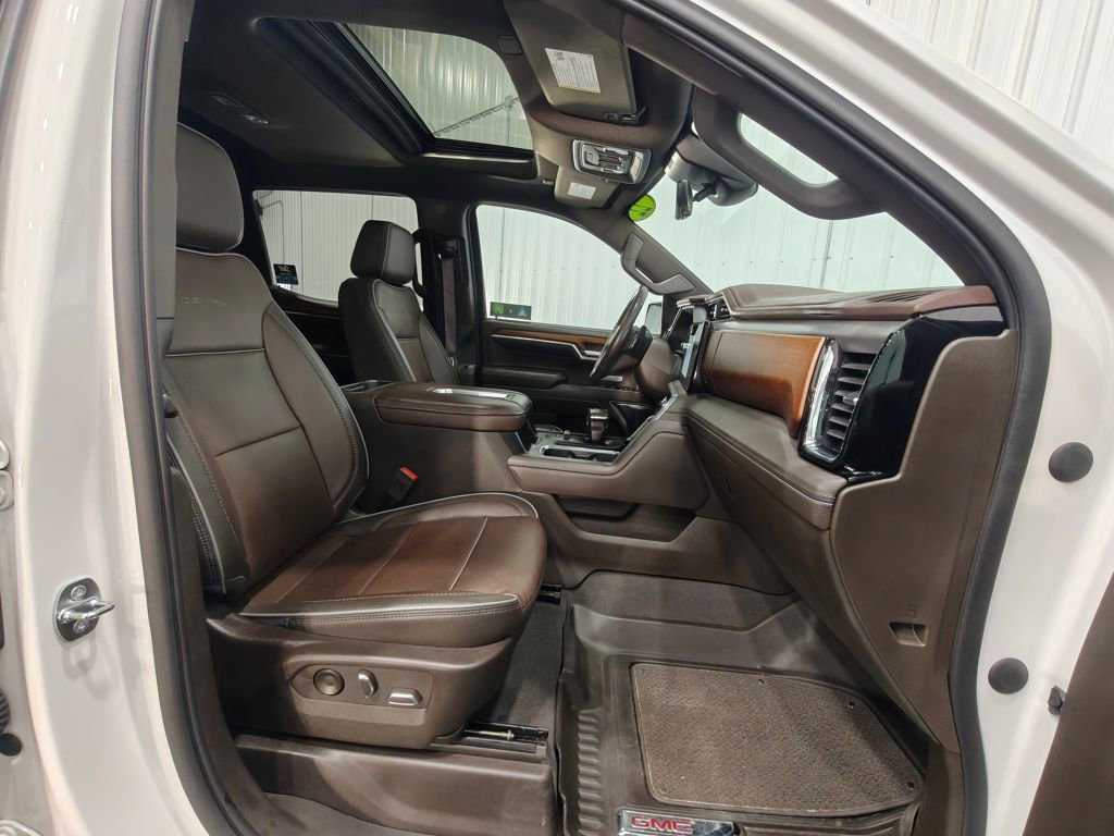 Used 2022 GMC Sierra 1500 Denali w/ Denali Reserve Package image 40