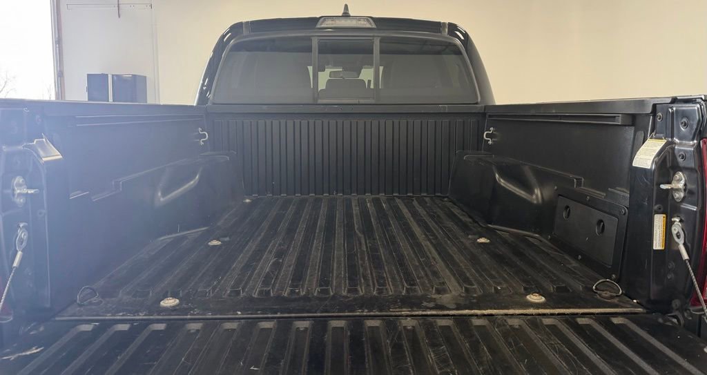 Used 2022 Toyota Tacoma SR w/ SR Convenience Package RWD image 24