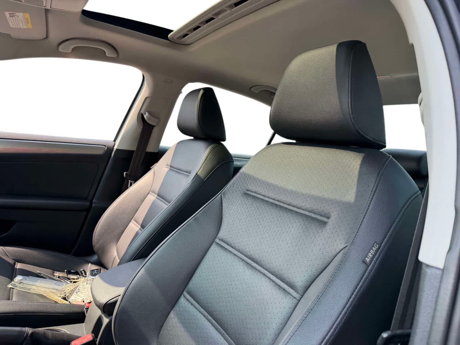 Used 2016 Volkswagen Jetta SE FWD image 10
