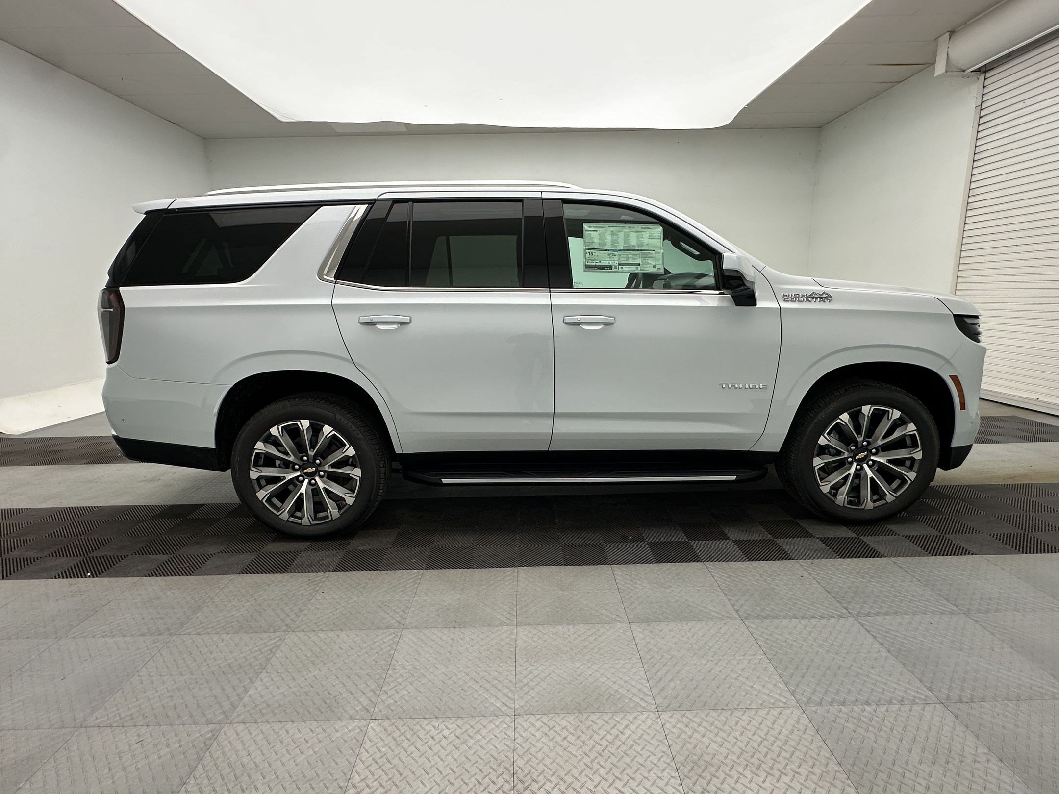 New 2026 Chevrolet Tahoe High Country w/ Sun And Tow Package AWD/4WD image 8