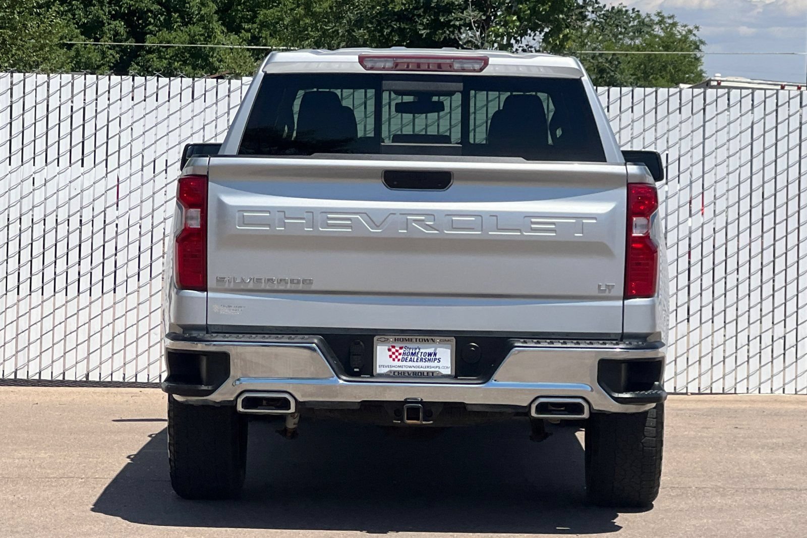 Used 2021 Chevrolet Silverado 1500 LT w/ Z71 Off-Road Package AWD/4WD image 5
