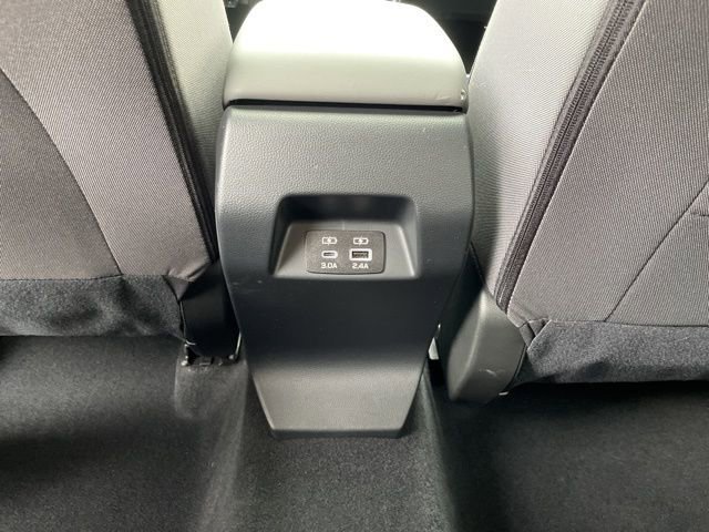 Used 2025 Subaru Crosstrek 2.0i Premium image 25