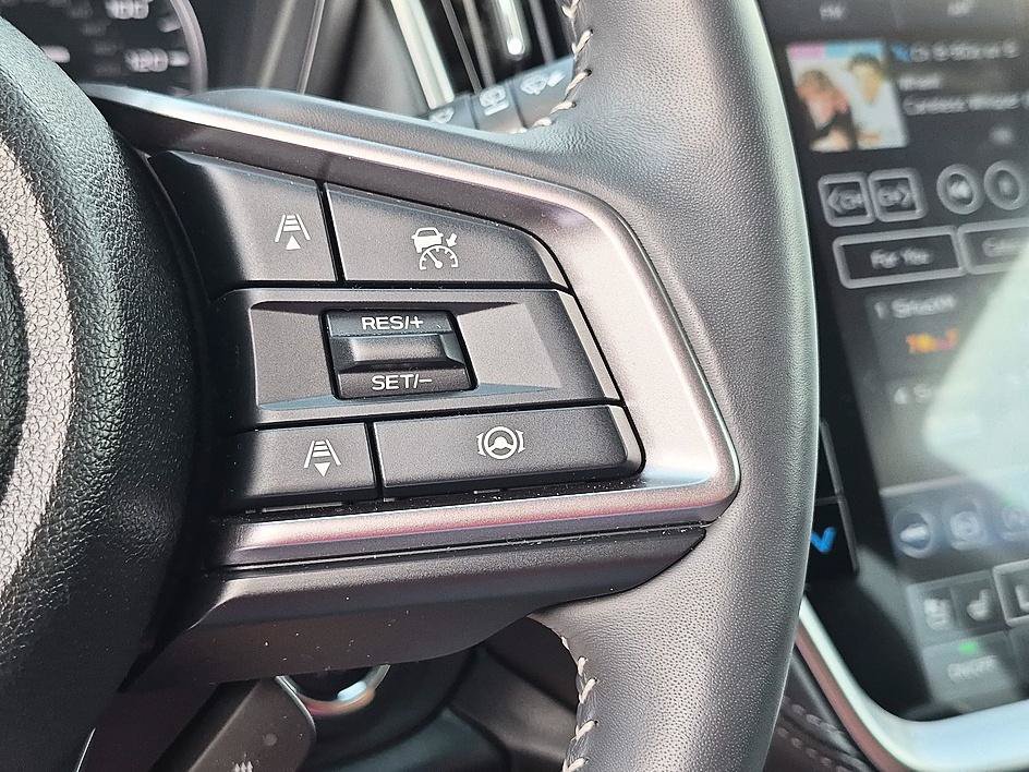 Used 2025 Subaru Outback Touring AWD/4WD image 20