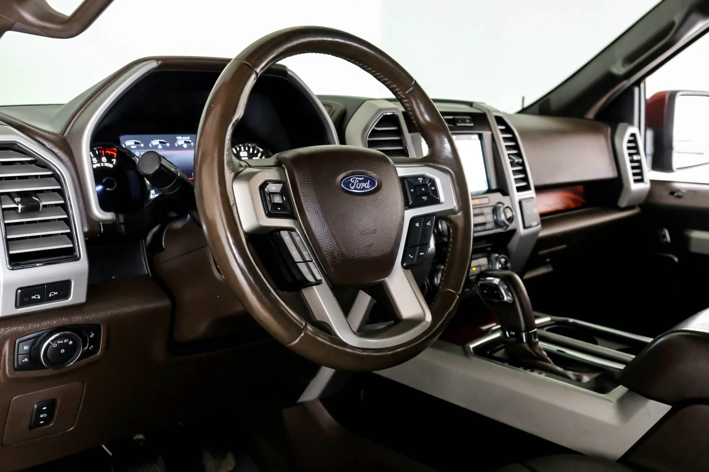 Used 2017 Ford F150 King Ranch AWD/4WD image 2