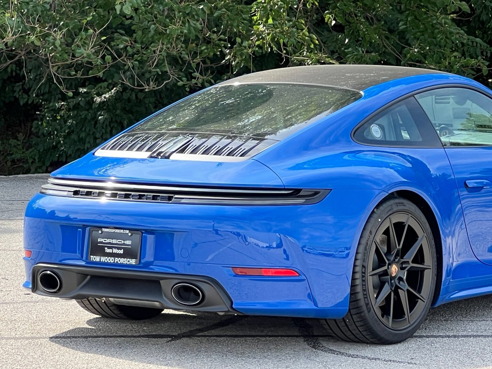 New 2026 Porsche 911 Carrera T RWD image 9