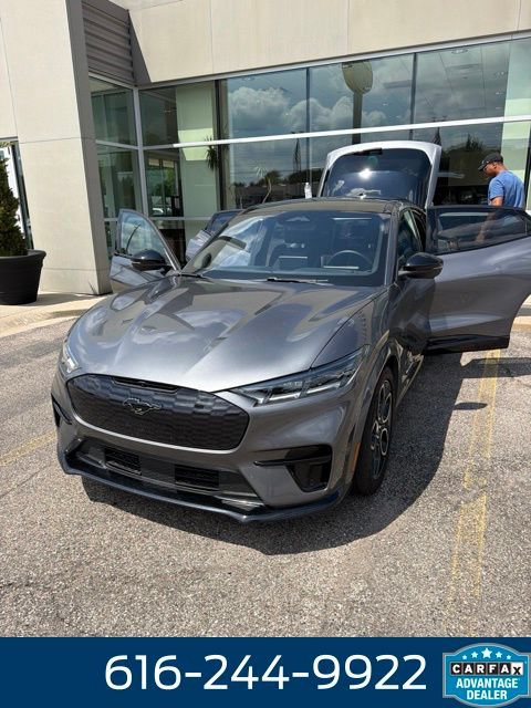 Used 2023 Ford Mustang Mach-E GT AWD/4WD image 2