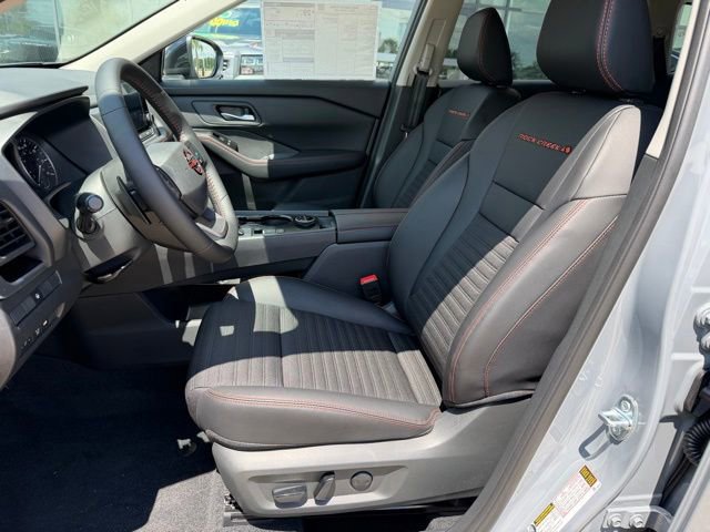 New 2026 Nissan Rogue SV AWD/4WD image 10