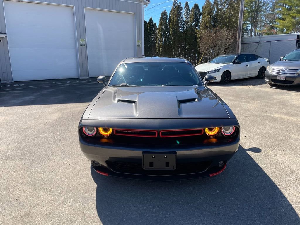 Used 2015 Dodge Challenger SXT w/ Sound Group image 3
