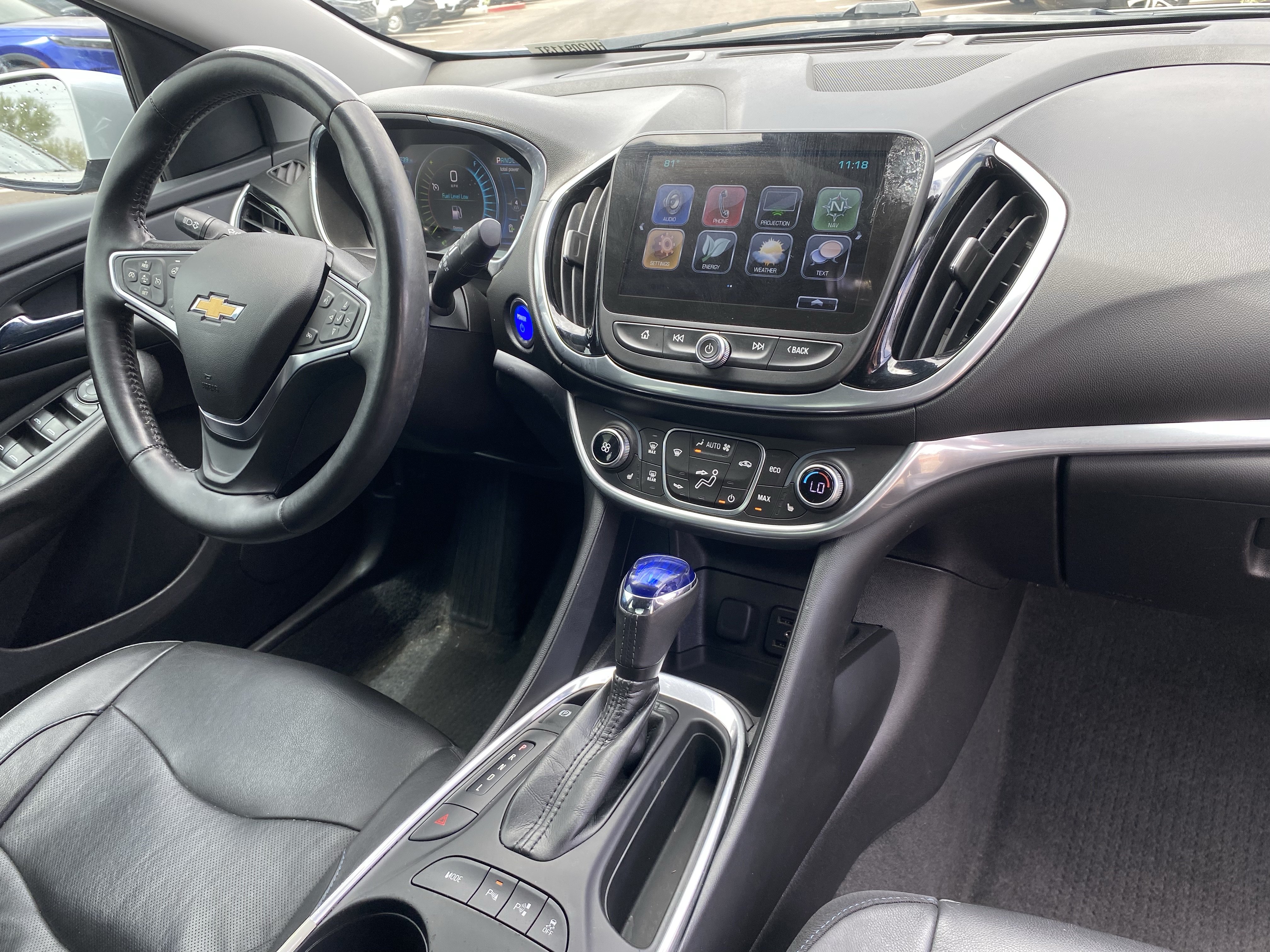 Used 2017 Chevrolet Volt Premier w/ Driver Confidence II Package FWD image 12