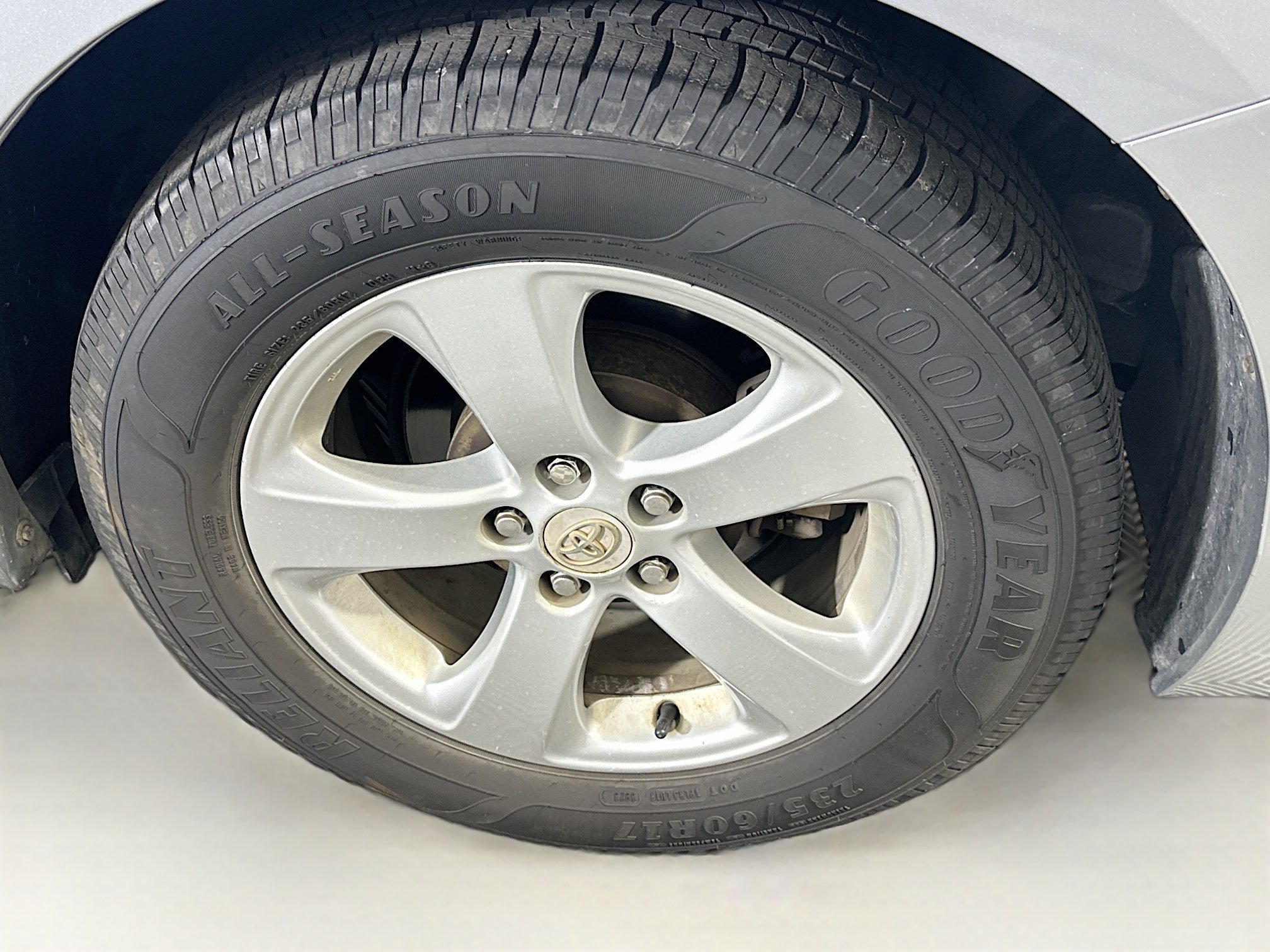 Used 2011 Toyota Sienna LE FWD image 11