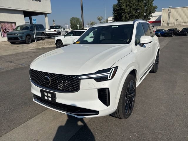 Used 2026 Volvo XC90 B5 Plus image 1