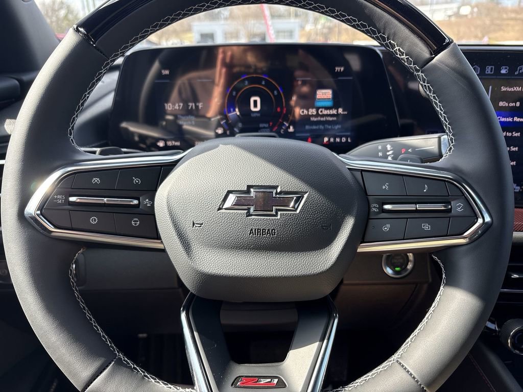 New 2026 Chevrolet Traverse Z71 w/ Enhanced Driving Package image 13