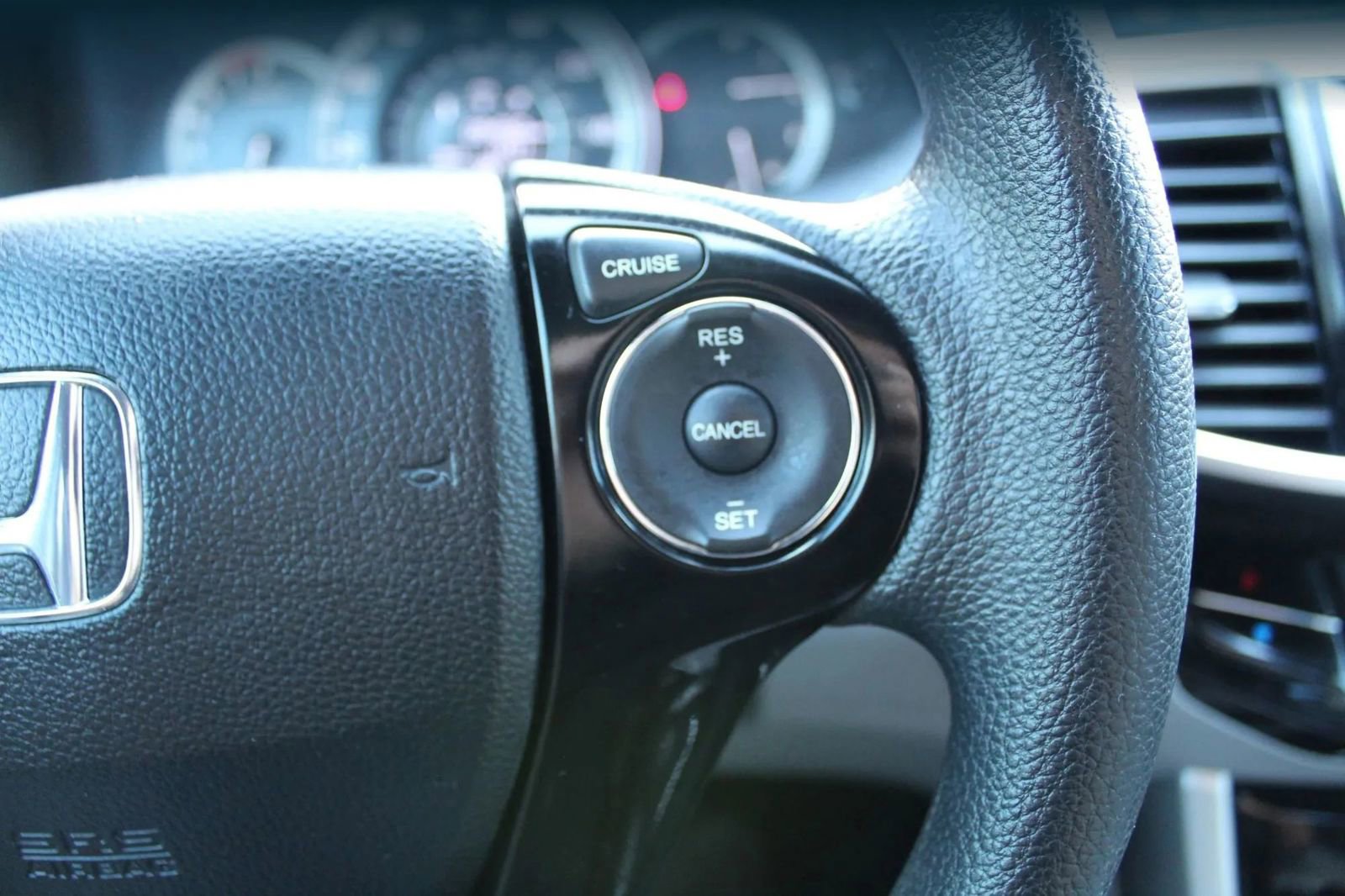 Used 2016 Honda Accord EX image 17