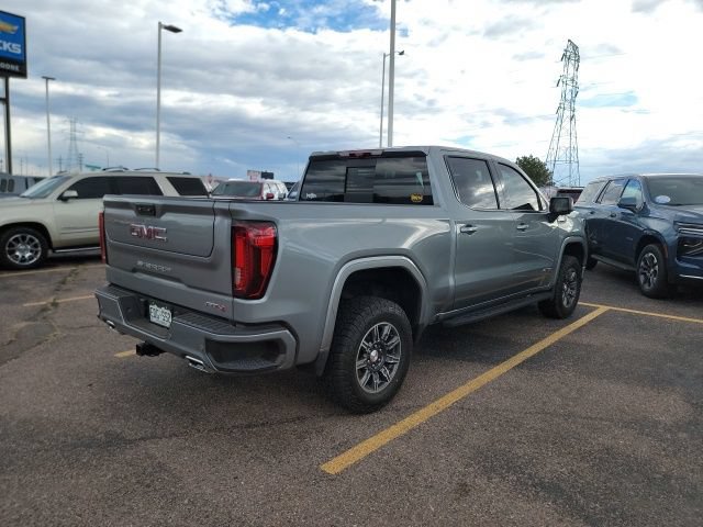 Used 2024 GMC Sierra 1500 AT4 w/ Technology Package AWD/4WD image 5