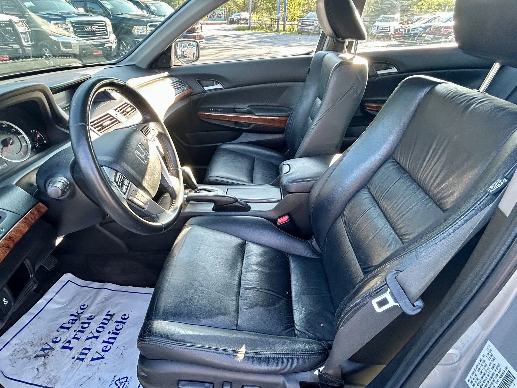 Used 2011 Honda Accord EX-L image 16