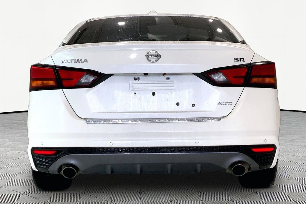 Used 2020 Nissan Altima 2.5 SR AWD/4WD image 6